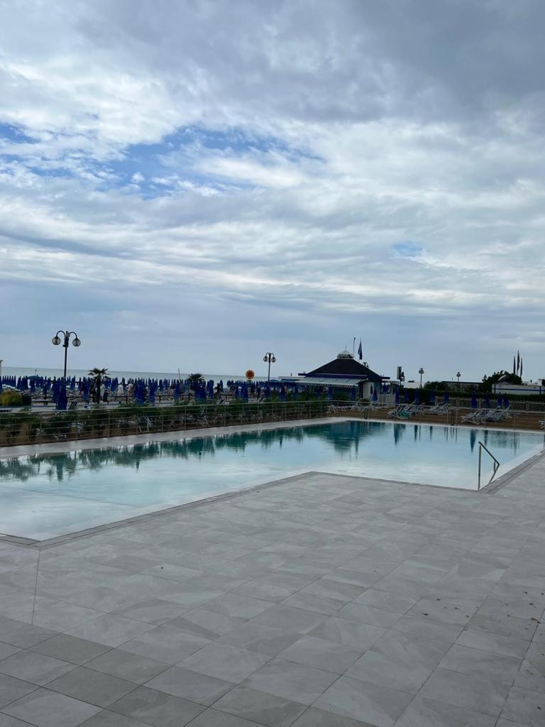 Residence Penelope - Walterigato Apartments Solo Per Famiglie Lido di Jesolo Exterior photo